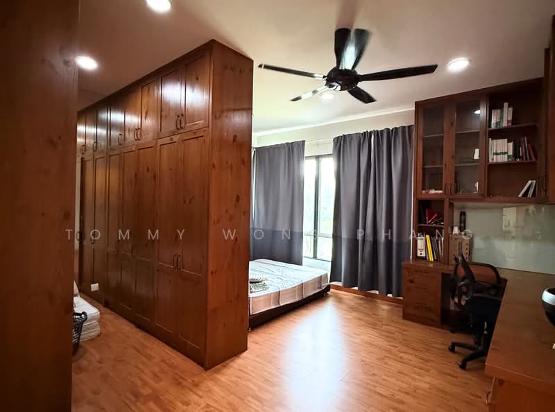 Semi-Detached House for Sale in Bandar Kinrara Seksyen 1 (Bandar Kinrara) - Tommy Wong Phang - Bedroom - PropertyGuru.com.my