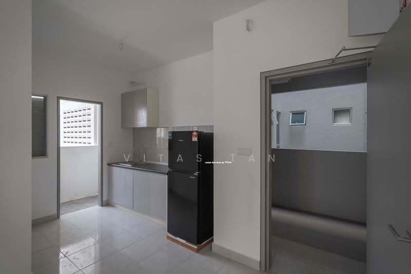 Apartment for Rent at Idaman Cahaya 2 - Vitas Tan - Kitchen - PropertyGuru.com.my
