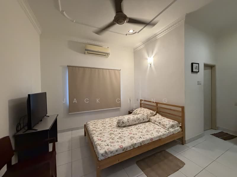 Rumah Teres 2 Tingkat untuk Dijual di Seksyen 14 (Petaling Jaya) - Jack Chong - Bedroom - PropertyGuru.com.my