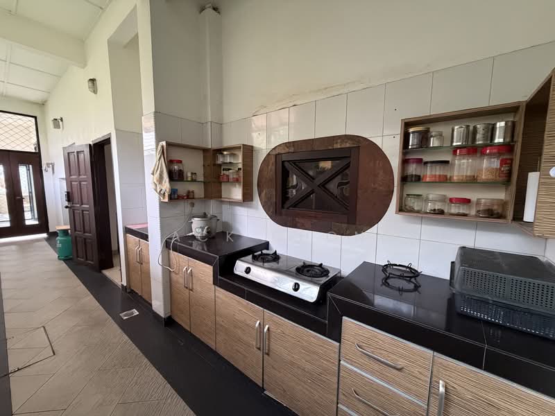 Rumah Teres 2 Tingkat untuk Dijual di Seksyen 14 (Petaling Jaya) - Jack Chong - Kitchen - PropertyGuru.com.my