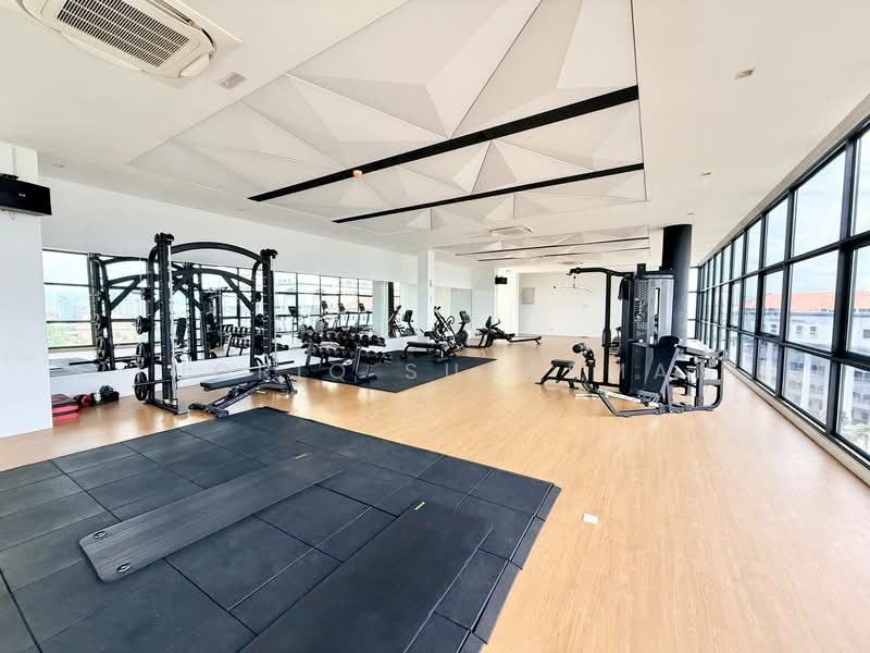 Service Residence for Sale at Met 1 Residences - Thoriq Suparman - Gym - PropertyGuru.com.my
