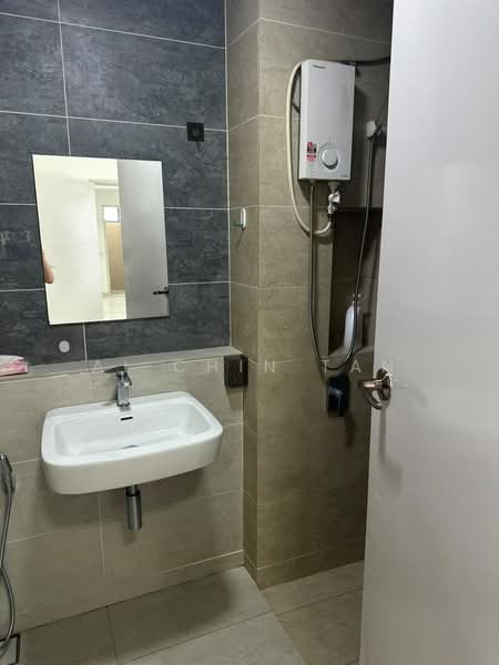 Service Residence for Rent at Setia City Residences - Ai Chin Tan - Bathroom - PropertyGuru.com.my
