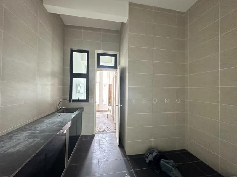 Semi-Detached House for Sale in Eco Botanic (Iskandar Puteri (Nusajaya)) - Shi May Yeong - Kitchen - PropertyGuru.com.my