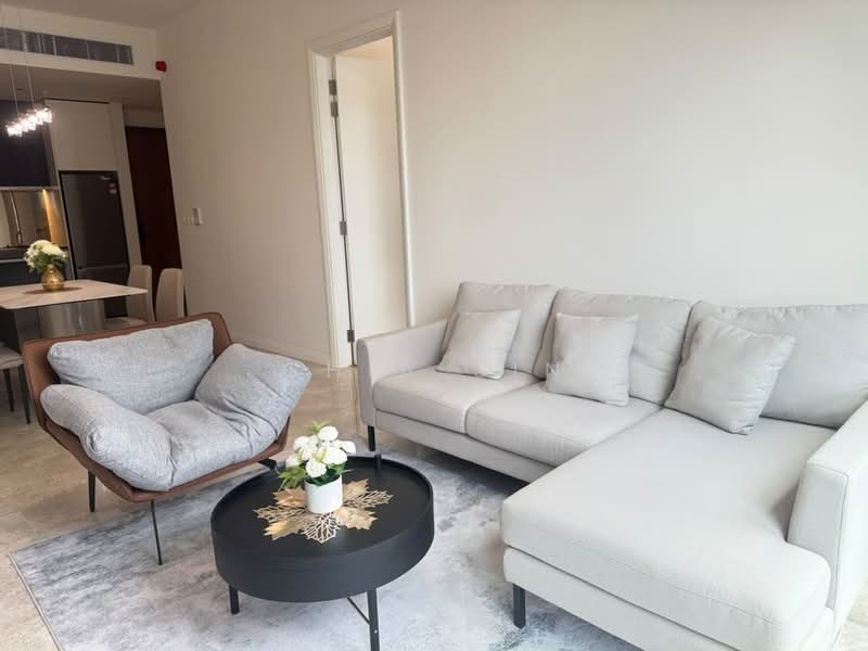 Kediaman Servis untuk Dijual di TRX Residences - Chia Sin - Living Room - PropertyGuru.com.my