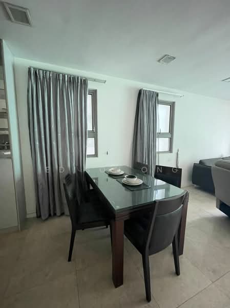 Kediaman Servis untuk Dijual di Bintang Fairlane Residences - Edison Ong - Dining Room - PropertyGuru.com.my