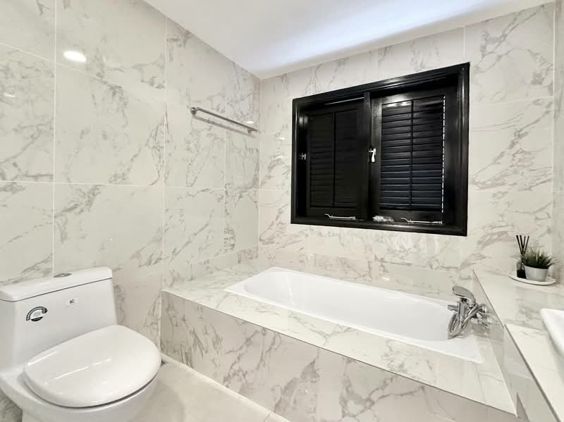 Kondominium untuk Dijual di Armanee Terrace II - Hanif Kasmani - PropertyGuru.com.my