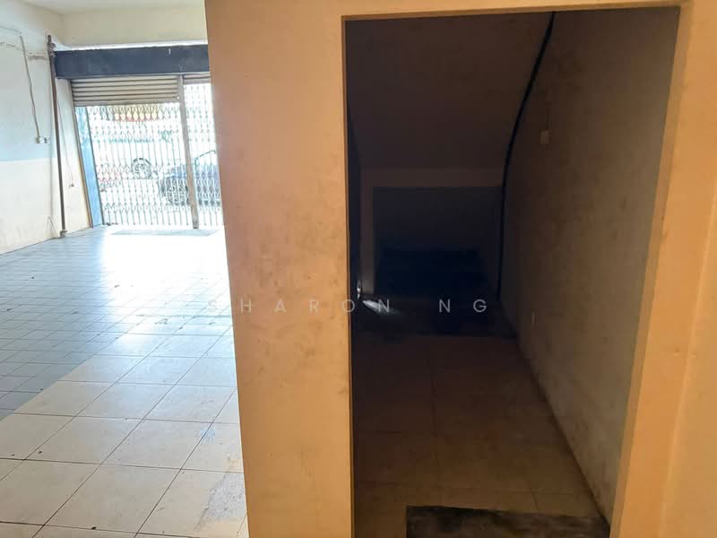 Shop for Rent in Taman Sri Tebrau (Johor Bahru) - Sharon Ng - Interior - PropertyGuru.com.my
