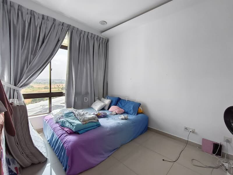 Pangsapuri untuk Dijual di Seri Austin Residence (Pangsapuri Seri Austin) - Iden Tan - Bedroom - PropertyGuru.com.my