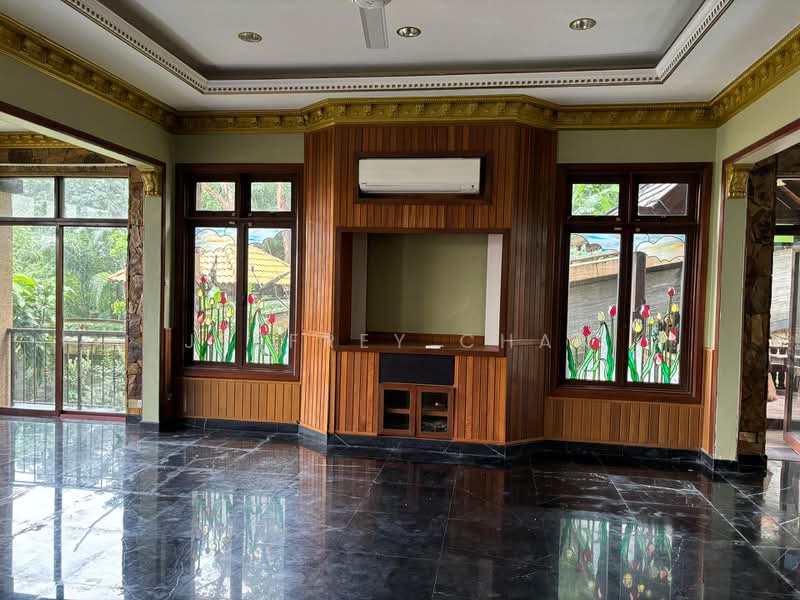 Bungalow House for Sale in TTDI Hills (Kuala Lumpur) - Jeffrey Chan - Living Room - PropertyGuru.com.my