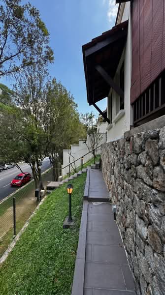 Rumah Banglo untuk Dijual di Federal Hill (Bangsar) - Karen Tho - PropertyGuru.com.my