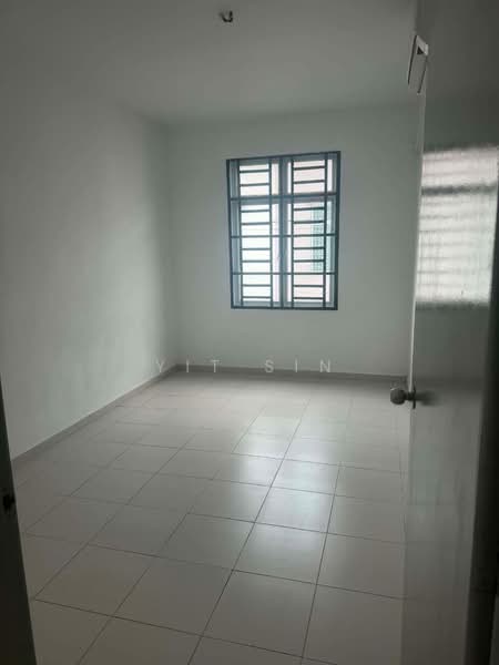 2.5-storey Terraced House for Rent in Taman Scientex Utama (Senai) - Yit Sin - Interior - PropertyGuru.com.my