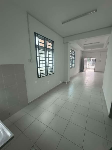 2.5-storey Terraced House for Rent in Taman Scientex Utama (Senai) - Yit Sin - Interior - PropertyGuru.com.my