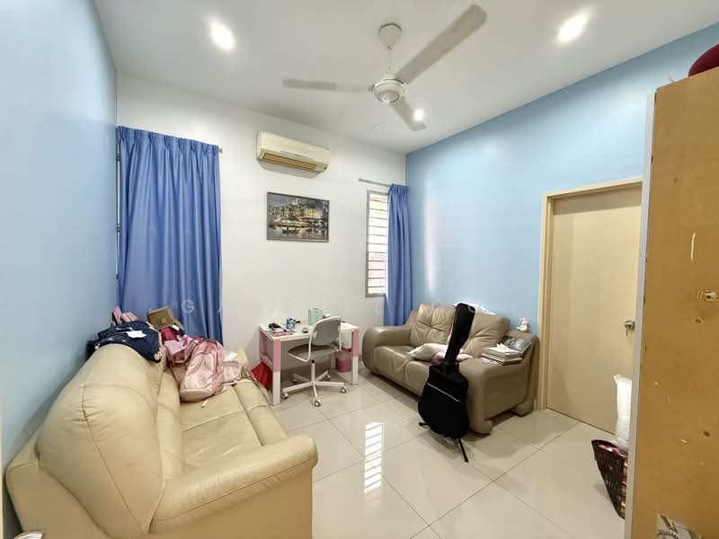 Cluster House for Sale in Setia Damai (Setia Alam) - GABRIEL GOH - Living Room - PropertyGuru.com.my