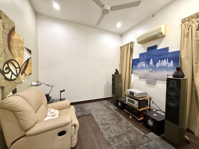 Cluster House for Sale in Setia Damai (Setia Alam) - GABRIEL GOH - Living Room - PropertyGuru.com.my