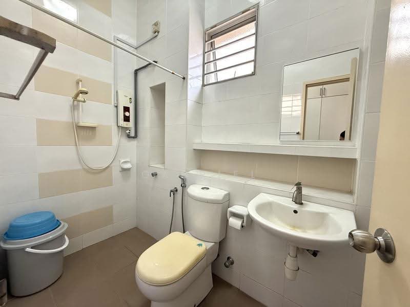Rumah Kluster untuk Dijual di Setia Damai (Setia Alam) - GABRIEL GOH - Bathroom - PropertyGuru.com.my