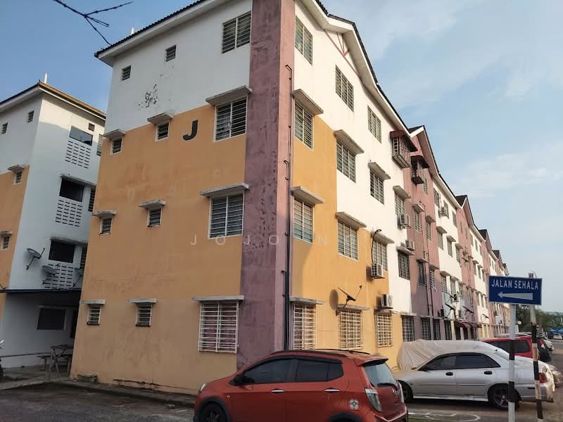 Apartment for Sale at Pangsapuri Arista - Jojo Ng - Exterior - PropertyGuru.com.my