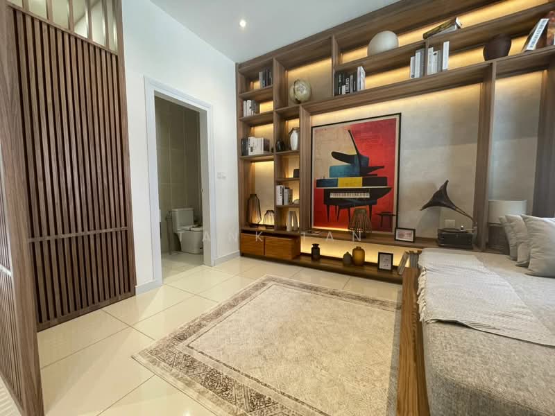 Semi-Detached House for Sale in Cyberjaya (Selangor) - Tank Tan - Bedroom - PropertyGuru.com.my