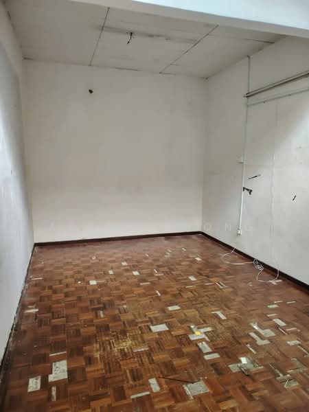 Terraced House for Sale in Bandar Putra Permai (Seri Kembangan) - Aaron Chong - Interior - PropertyGuru.com.my