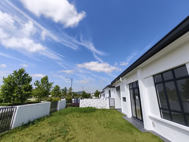 Rumah Teres 1 Tingkat untuk Disewa di Shah Alam (Selangor) - Benson Lian - Exterior - PropertyGuru.com.my