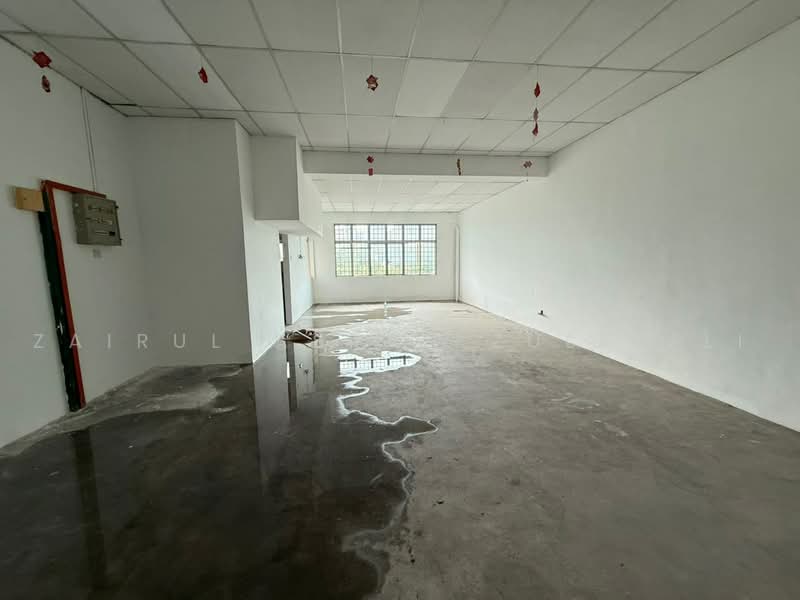 Shop / Office for Rent in Kajang (Selangor) - Zairul Asrah Zulkefli - Interior - PropertyGuru.com.my