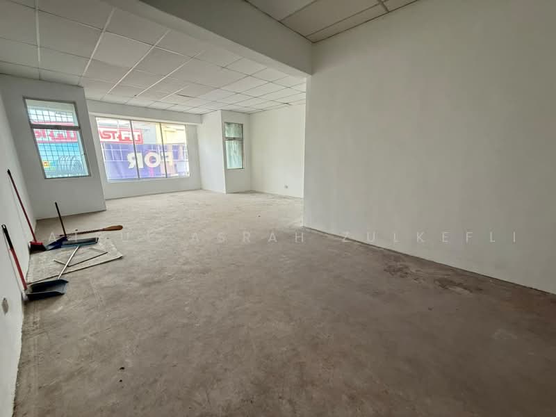 Shop / Office for Rent in Kajang (Selangor) - Zairul Asrah Zulkefli - Interior - PropertyGuru.com.my