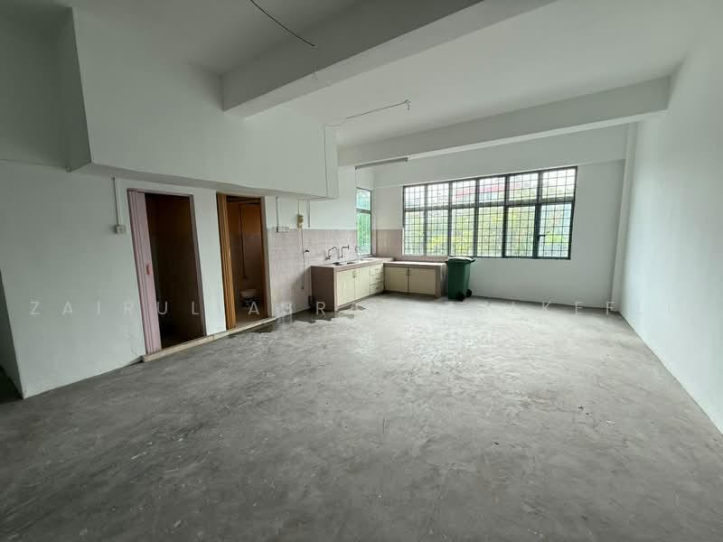 Shop / Office for Rent in Kajang (Selangor) - Zairul Asrah Zulkefli - Kitchen - PropertyGuru.com.my