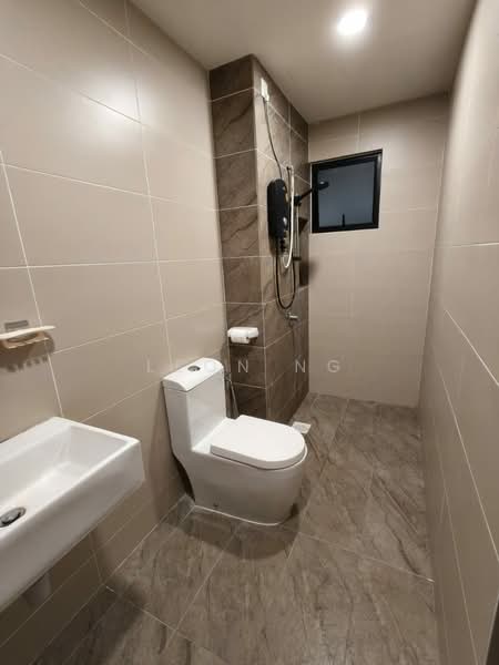 Servis Apartment untuk Disewa di Veranda Residence - Leon Ng - Bathroom - PropertyGuru.com.my