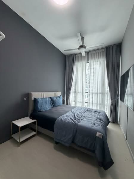 Condominium for Rent at Queens Residences Q1 @ Queens Waterfront - Vivian Chan - Bedroom - PropertyGuru.com.my