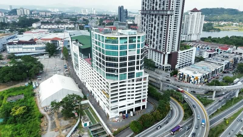 Kedai / Pejabat untuk Dijual di Seri Kembangan (Selangor) - Sariza Hartanah - Exterior - PropertyGuru.com.my