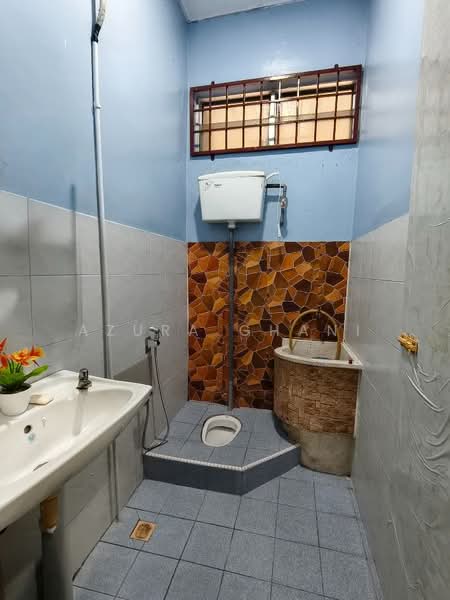 1-storey Terraced House for Sale in Kulim (Kedah) - Azura Ghani - Bathroom - PropertyGuru.com.my