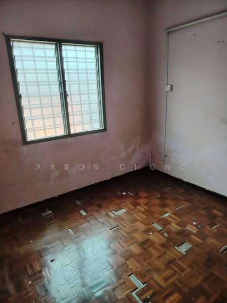 2-storey Terraced House for Sale in Lestari Putra (Seri Kembangan) - Aaron Chong - Interior - PropertyGuru.com.my