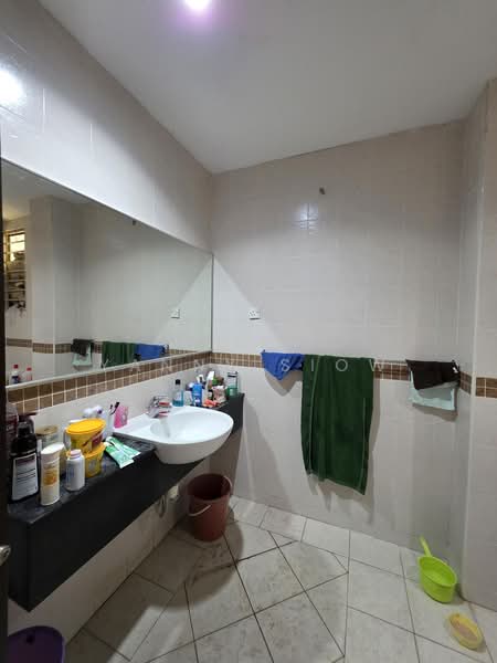 Bungalow for Sale in Taman Melawati (Ulu Kelang) - Yanny Siow - Bathroom - PropertyGuru.com.my