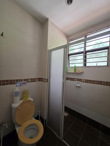 Bungalow for Sale in Taman Melawati (Ulu Kelang) - Yanny Siow - Bathroom - PropertyGuru.com.my