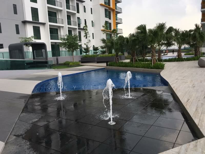 Kondominium untuk Dijual di Parkhill Residence - Kylie Lee - Exterior - PropertyGuru.com.my