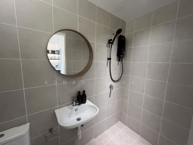 2-storey Terraced House for Sale in Selayang Mulia (Batu Caves) - Adnan Faisal - Bathroom - PropertyGuru.com.my
