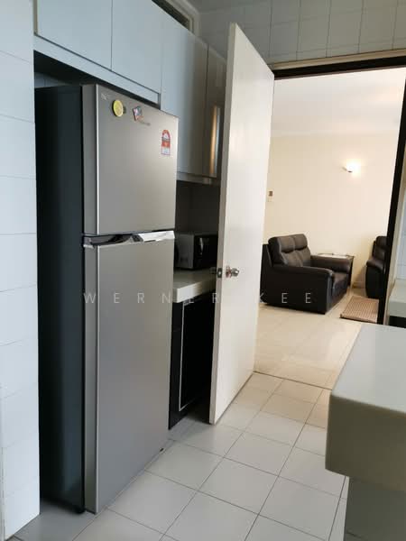 Kondominium untuk Dijual di The Straits View Condominium - Werner Kee - Kitchen - PropertyGuru.com.my