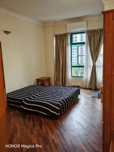 Kondominium untuk Dijual di The Straits View Condominium - Werner Kee - Bedroom - PropertyGuru.com.my