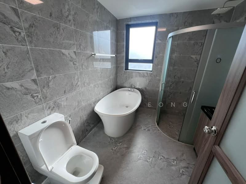 Rumah Teres 3-Tingkat untuk Dijual di Forest City (Gelang Patah) - Shi May Yeong - Bathroom - PropertyGuru.com.my