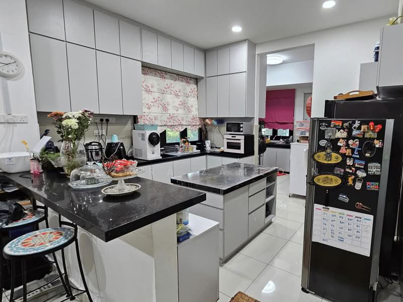 Rumah Teres 2 Tingkat untuk Dijual di Alam Impian (Shah Alam) - Adzura Zamedin - Kitchen - PropertyGuru.com.my