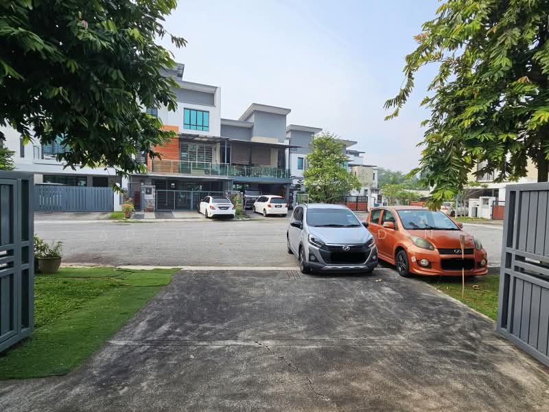 Rumah Teres 2 Tingkat untuk Dijual di Alam Impian (Shah Alam) - Adzura Zamedin - PropertyGuru.com.my