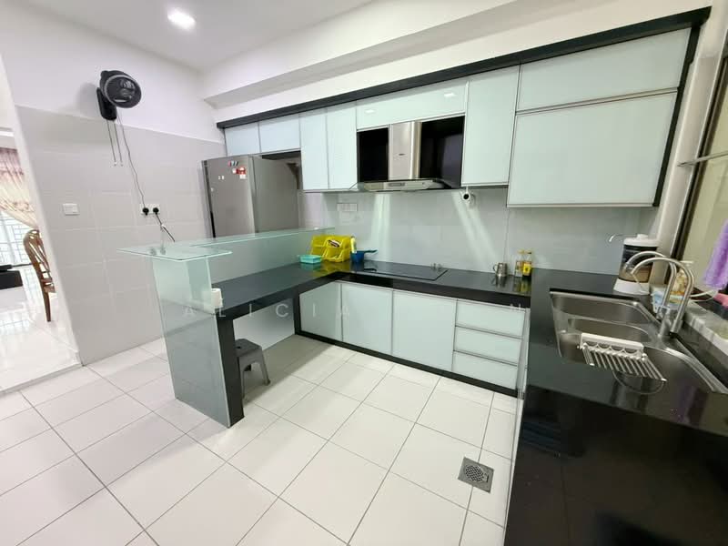 Rumah Teres 2 Tingkat untuk Disewa di Bandar Dato Onn (Tebrau) - Alicia Voon - Kitchen - PropertyGuru.com.my