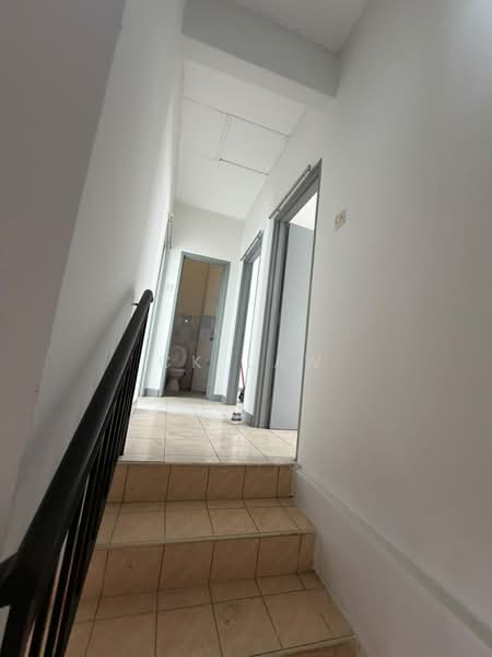 Rumah Teres 2 Tingkat untuk Dijual di Taman Bukit Semenyih (Semenyih) - CK Law - Corridor - PropertyGuru.com.my