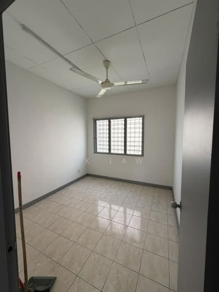 Rumah Teres 2 Tingkat untuk Dijual di Taman Bukit Semenyih (Semenyih) - CK Law - Interior - PropertyGuru.com.my