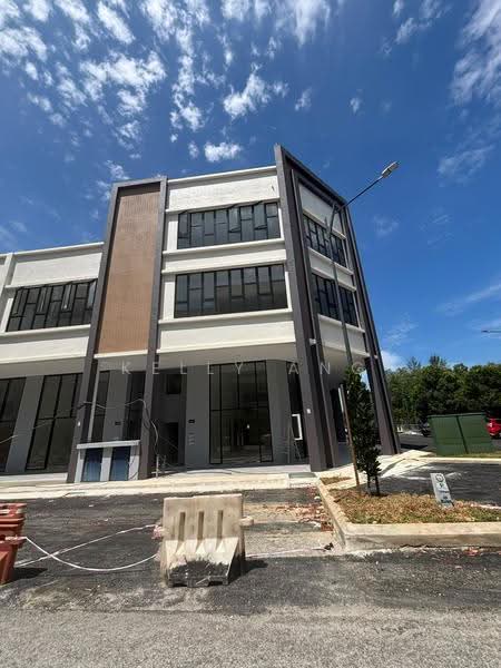 Shop / Office for Rent in Puchong (Selangor) - Kelly Ang - Exterior - PropertyGuru.com.my