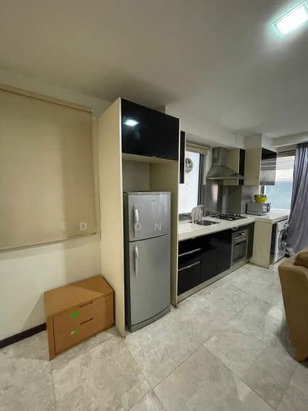 Service Residence for Sale at Bintang Fairlane Residences - Edison Ong - Kitchen - PropertyGuru.com.my