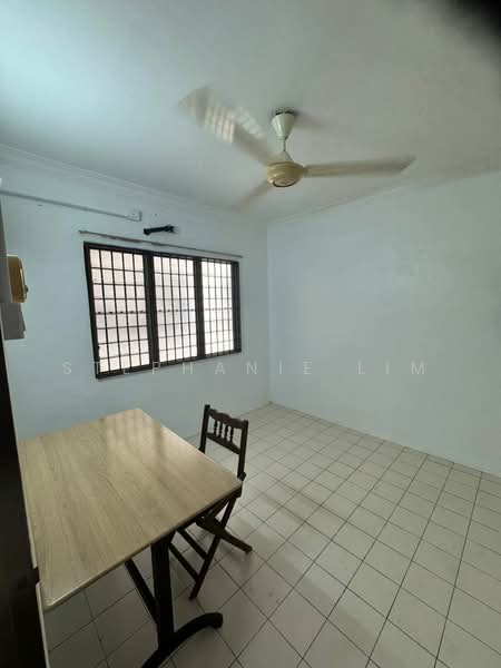 Rumah Flat untuk Disewa di Desa Permai Indah Flat - Stephanie Lim - Interior - PropertyGuru.com.my