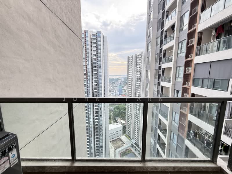 Condominium for Rent at R&F Princess Cove Phase 2-Seine Region - John Pharn - Balcony - PropertyGuru.com.my