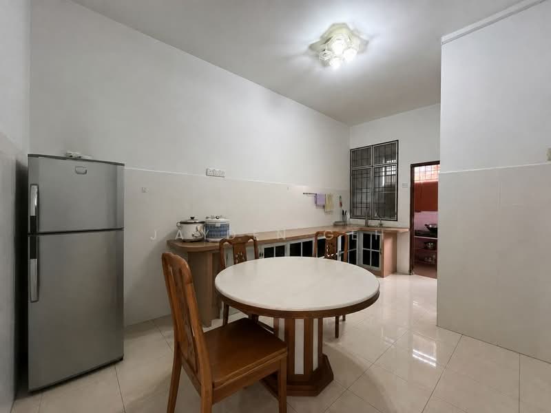 Rumah Teres 2-Tingkat untuk Dijual di Taman Desa Seraya (Alor Setar) - Jayden Geh - Kitchen - PropertyGuru.com.my