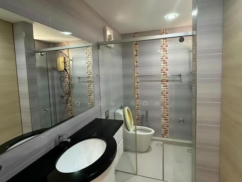 Rumah Teres 2 Tingkat untuk Disewa di Island Glades (Jelutong) - Qyan Goh - Bathroom - PropertyGuru.com.my