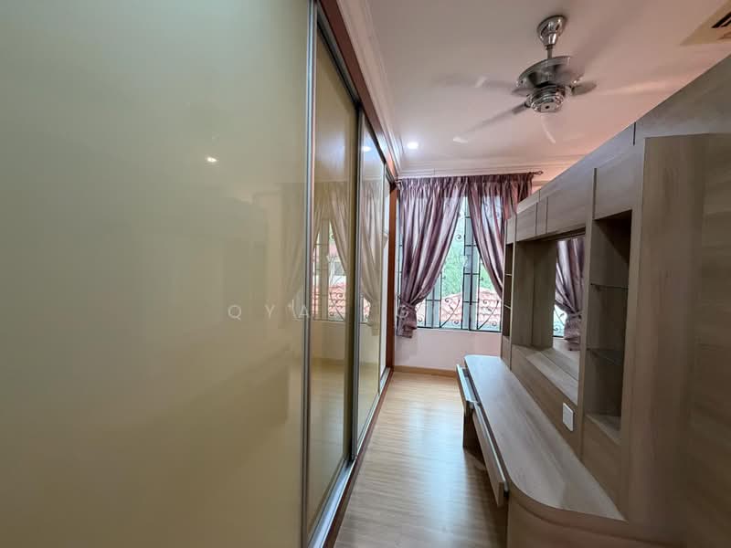 2-storey Terraced House for Rent in Island Glades (Jelutong) - Qyan Goh - Bedroom - PropertyGuru.com.my